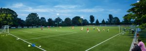 Kast lys over spillet