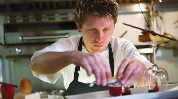 Kok tilbereder insektfri mad