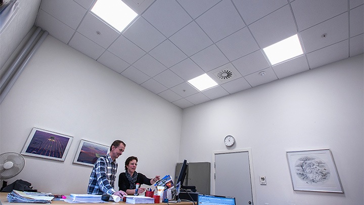 PostNord med energibesparende LED-belysning
