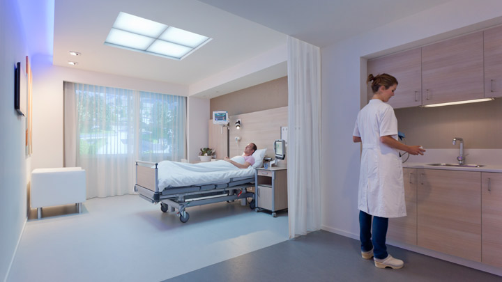 Philips Lightings HealWell er et komplet belysningssystem til patientstuer, der opretholder plejepersonalets effektivitet