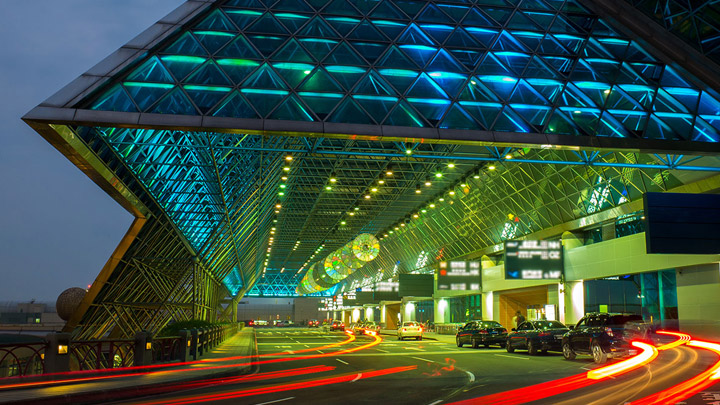 Belysning i lufthavnsterminaler