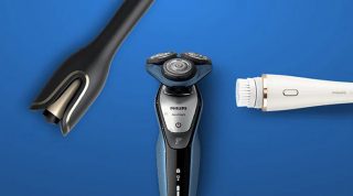 Philips barbermaskine på blå baggrund: elektrisk barbermaskine, skægtrimmer og ansigtsrensebørste til mænds personlige pleje.